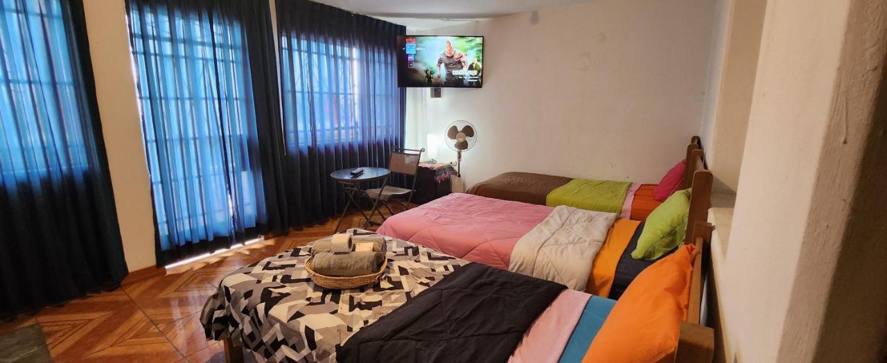 Lima Airport Hostel With Free Airport Pick Up エクステリア 写真